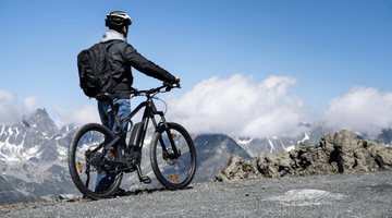 Education Hub Pedal & Chain