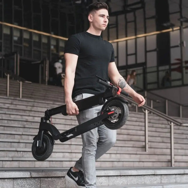 Cruzaa Commuta E-Scooter 350W Carbon Black - Pedal & Chain