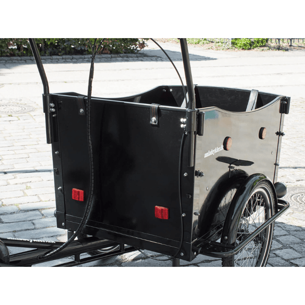 AmcargoBikes Deluxe Cargo Electric Tricycle Black Amcargobikes